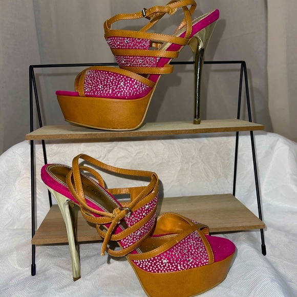 Bakers Stiletto Heels • Prom • Pageant • Formal - Picture 1 of 6